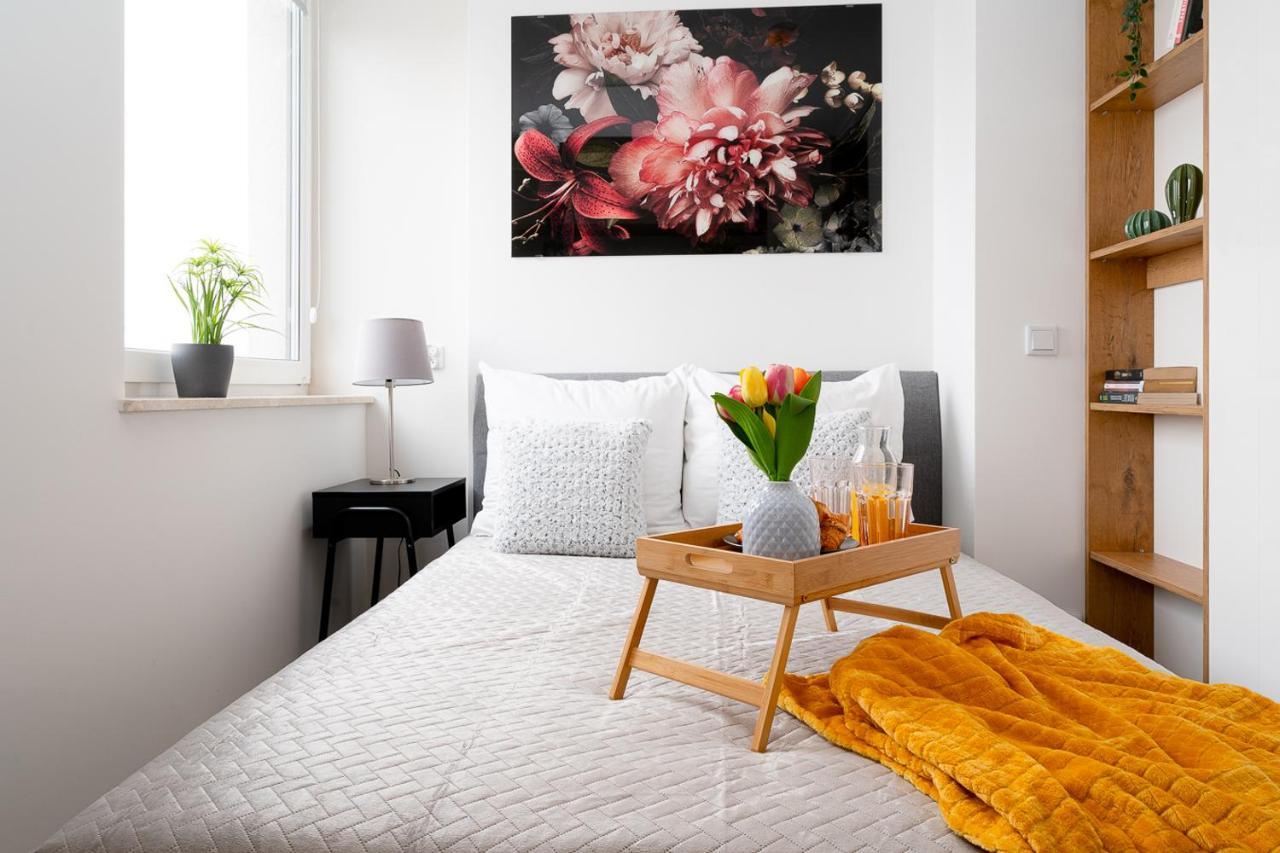Easy Rent Apartments - Smart 708 ลูบลิน ภายนอก รูปภาพ
